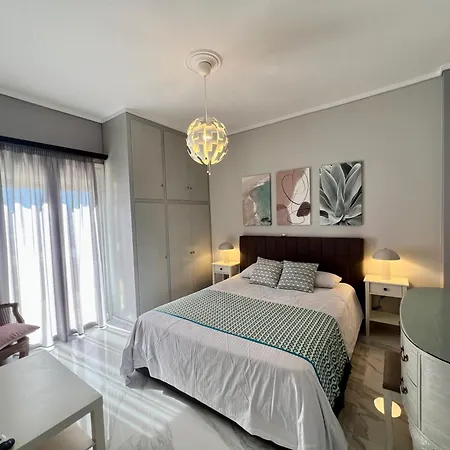 Paradise 2 * עיר רודוס