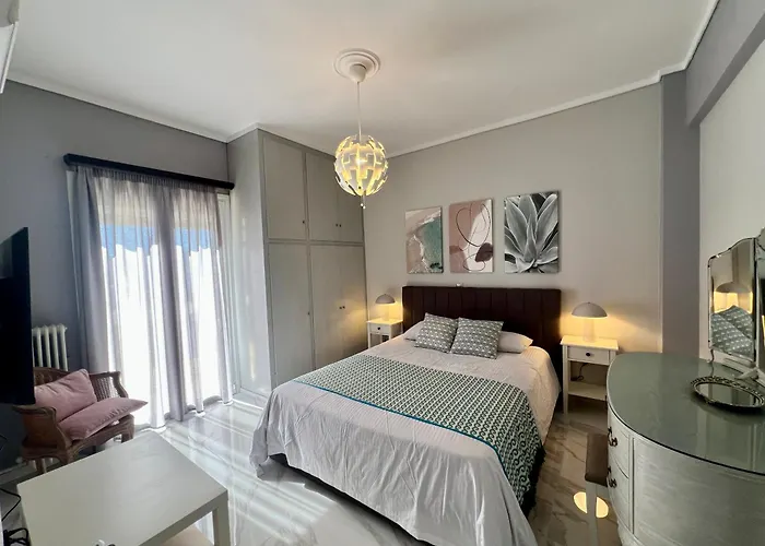 Paradise 2 * Rhodes City