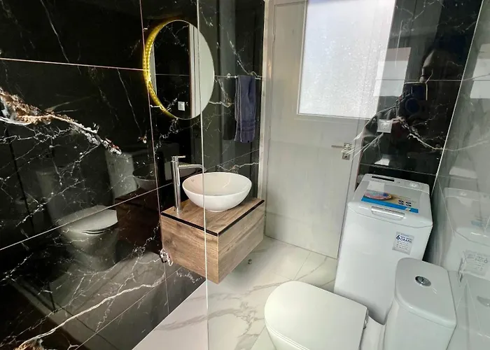 Paradise 2 아파트 Rhodes City