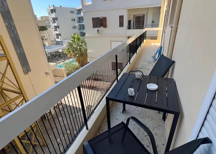 Paradise 2 아파트 Rhodes City